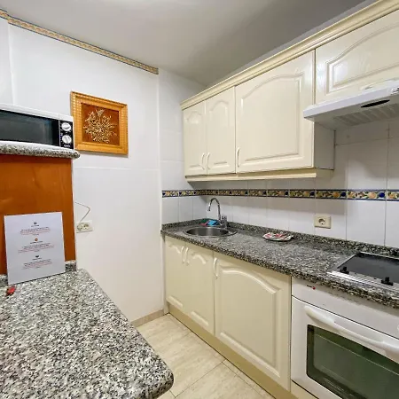 Hot Holiday - 1br - 4 Guests - Free Wi-fi Costa Adeje (Tenerife)